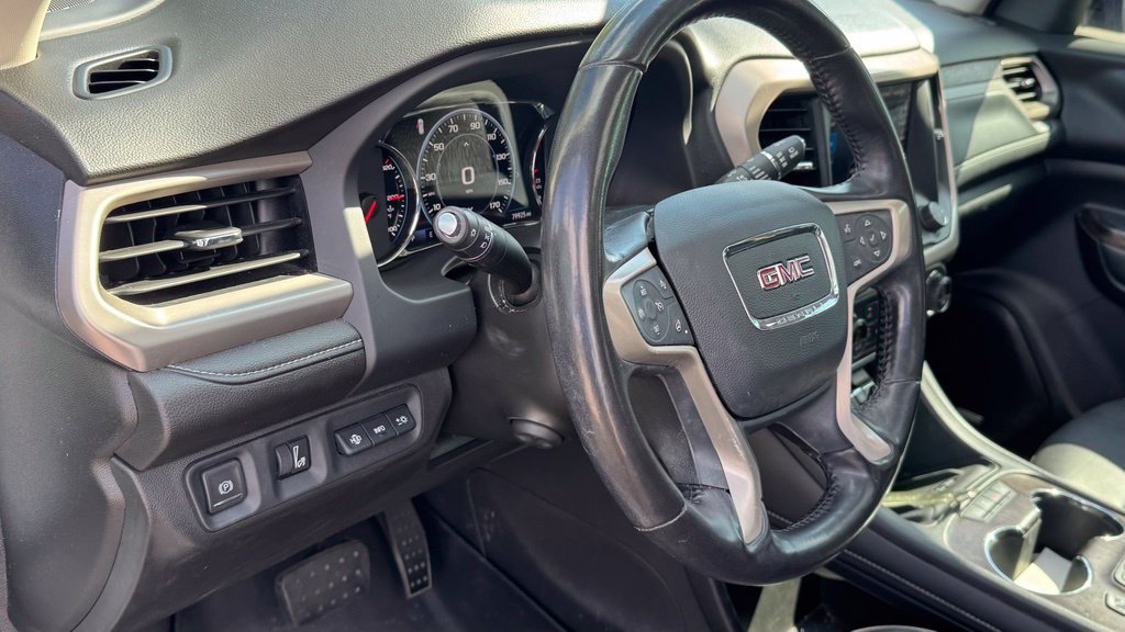 Used 2021 GMC Acadia Denali w/ Denali Ultimate Package AWD/4WD image 26