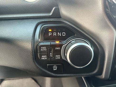 Used 2025 RAM 1500 Big Horn image 27