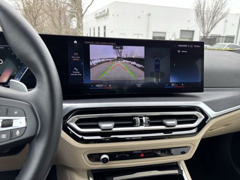 Certified 2023 BMW 330i Sedan w/ Premium Package image 31