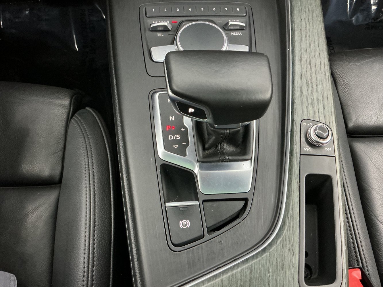 Used 2018 Audi A4 2.0T Premium Plus w/ Premium Plus Package AWD/4WD image 37