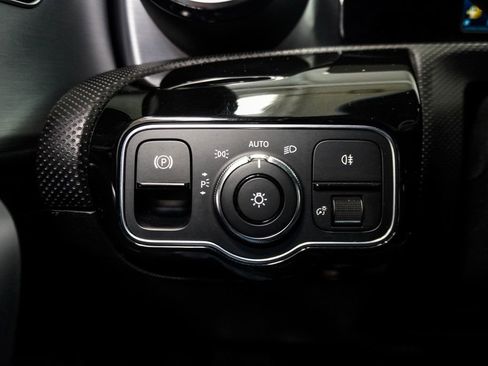Used 2019 Mercedes-Benz A 220 4MATIC image 24