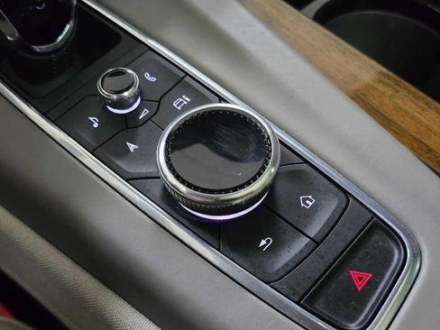 Used 2022 Cadillac Escalade Sport Platinum image 35