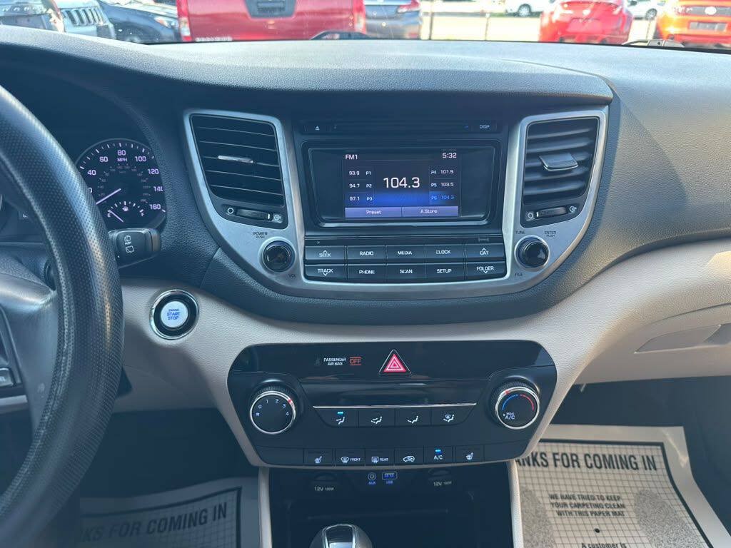 Used 2017 Hyundai Tucson Sport w/ Cargo Package AWD/4WD image 16
