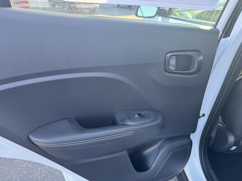 New 2026 Hyundai Venue SEL image 18