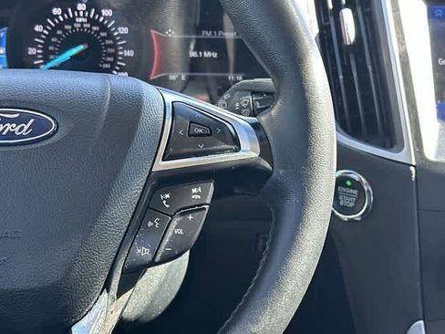Used 2020 Ford Edge SEL w/ Convenience Package image 9