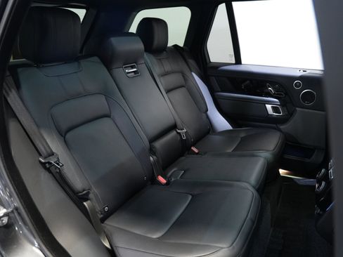 Used 2022 Land Rover Range Rover P525 Westminster Edition image 37