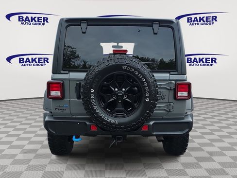 Used 2023 Jeep Wrangler Unlimited w/ Cold Weather Group AWD/4WD image 4