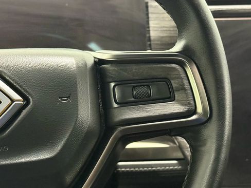 Used 2022 Rivian R1T Adventure image 17