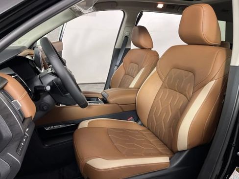 New 2026 Nissan Pathfinder Platinum FWD image 19