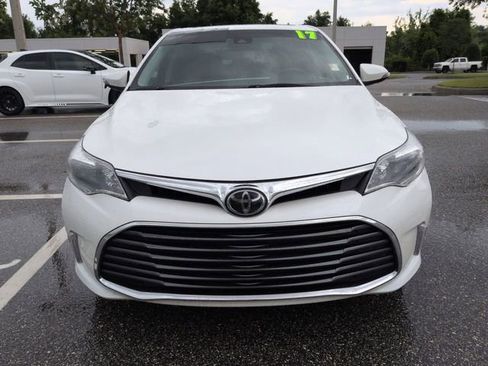 Used 2017 Toyota Avalon Limited FWD image 9