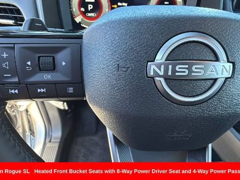 Certified 2025 Nissan Rogue SL w/ SL Premium Package AWD/4WD image 19