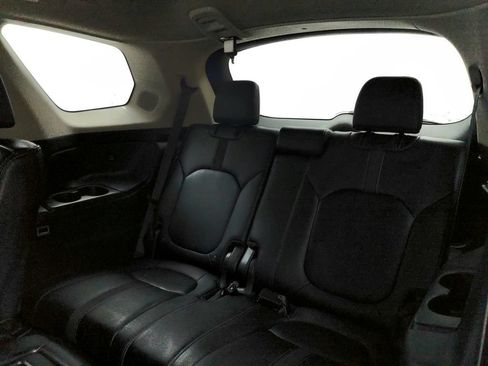 Used 2023 Honda Pilot Touring image 26
