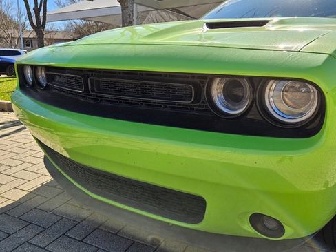 Used 2023 Dodge Challenger SXT w/ Blacktop Package image 15