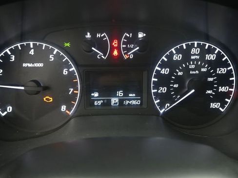 Used 2015 Nissan Sentra S image 3