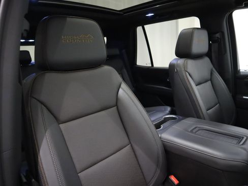 Used 2023 Chevrolet Tahoe High Country w/ Premium Package 2 image 18