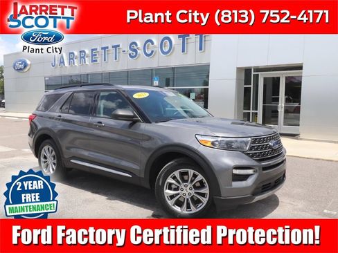 Certified 2023 Ford Explorer XLT w/ Equipment Group 202A AWD/4WD image 1