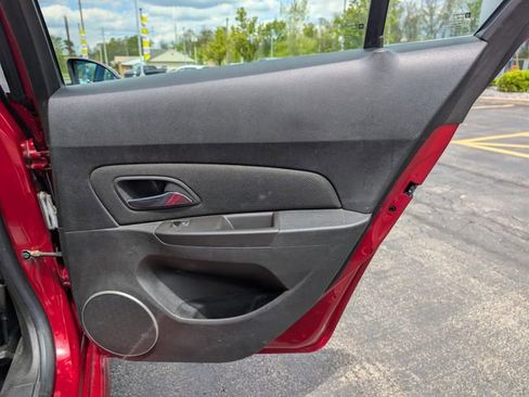 Used 2014 Chevrolet Cruze LT w/ Sun, Sound and Sport Package FWD image 18