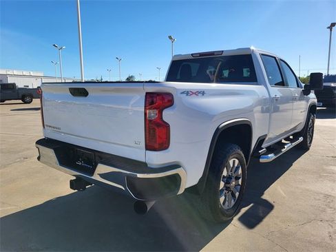 Used 2025 Chevrolet Silverado 2500 LT image 27