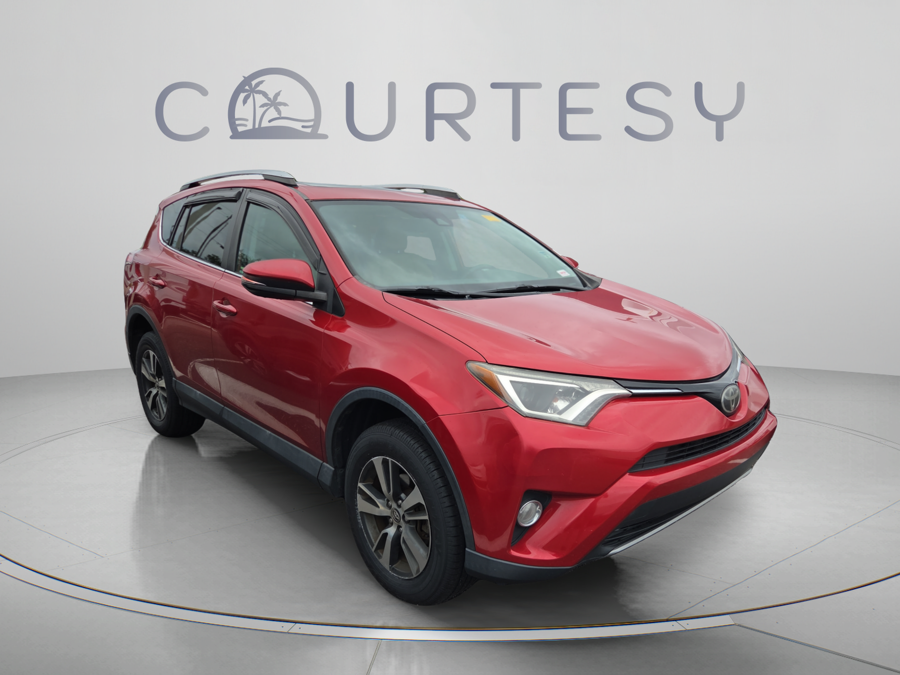 Used 2017 Toyota RAV4 XLE w/ Plus Special Value Package FWD image 3