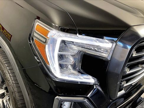Certified 2022 GMC Sierra 1500 AT4 w/ AT4 Premium Package image 25