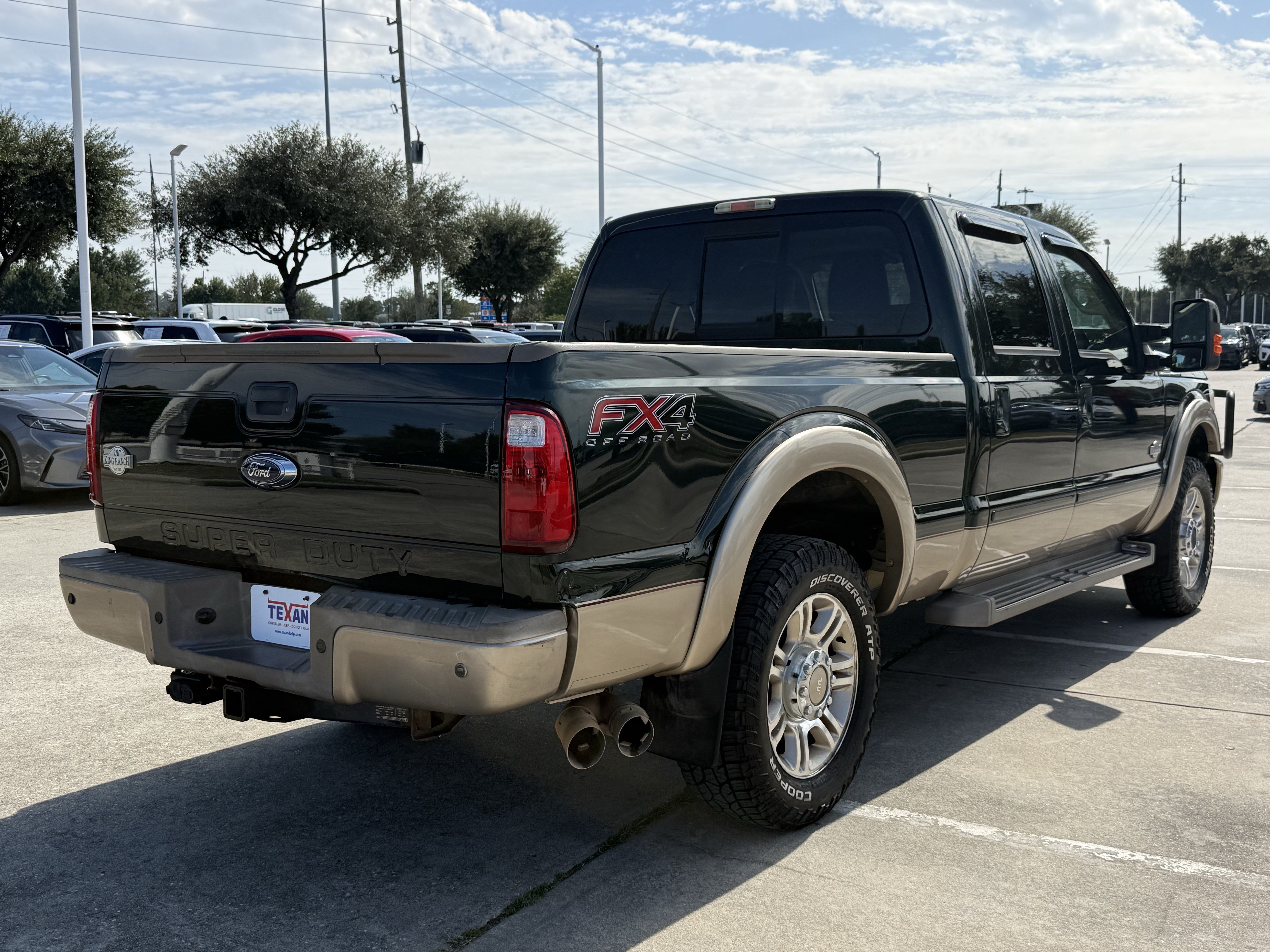 Used 2014 Ford F250 King Ranch w/ FX4 Off-Road Package AWD/4WD image 5