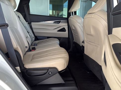 Used 2023 INFINITI QX60 Luxe w/ Cargo Package image 44