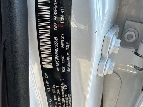 Used 2019 Alfa Romeo Giulia AWD image 2