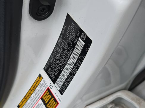 Used 2020 Toyota Avalon TRD image 29