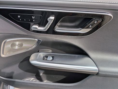 Certified 2024 Mercedes-Benz C 300 4MATIC Sedan image 39