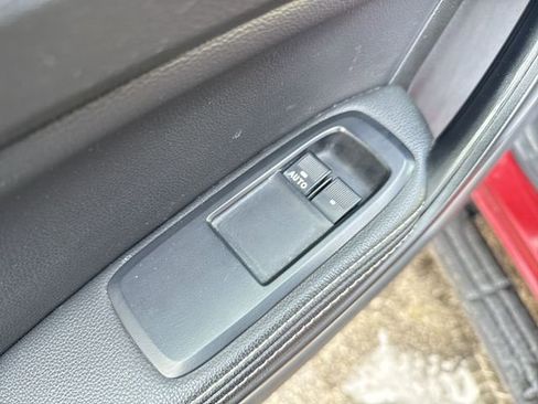 Used 2020 Ford Ranger Lariat w/ Equipment Group 501A Mid image 17