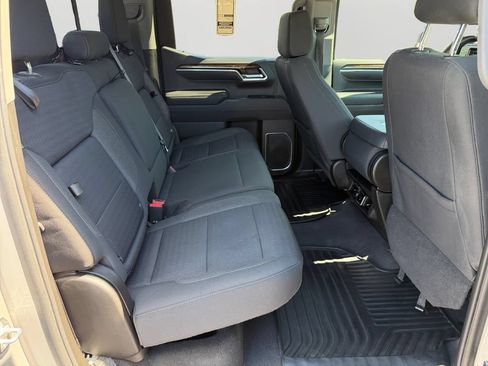 Used 2022 GMC Sierra 1500 Elevation AWD/4WD image 13