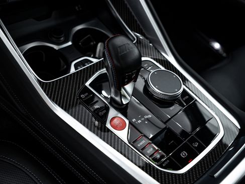 Used 2025 BMW X6 M Competition w/ Executive Package image 14