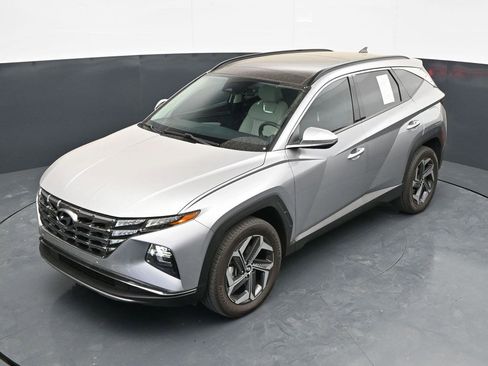 Used 2023 Hyundai Tucson Limited AWD/4WD image 24