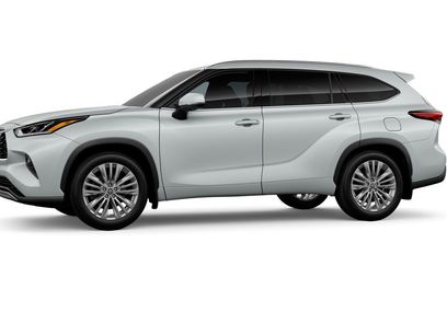 New 2026 Toyota Highlander Platinum