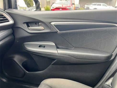 Used 2016 Honda Fit EX image 17