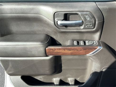 Used 2019 GMC Sierra 1500 SLT image 12