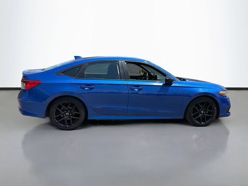 Used 2024 Honda Civic Sport image 4