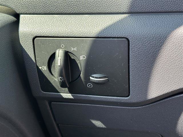 Used 2013 Ford Transit Connect XLT FWD image 36