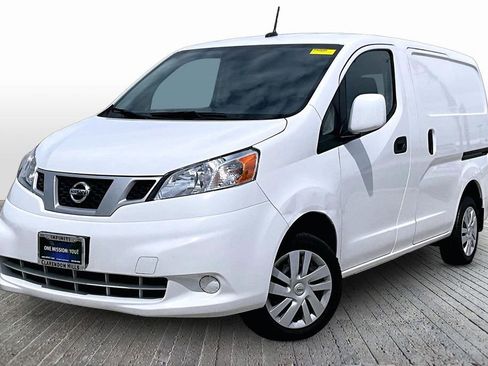 Used 2021 Nissan NV200 SV w/ Back Door Glass Package FWD image 3