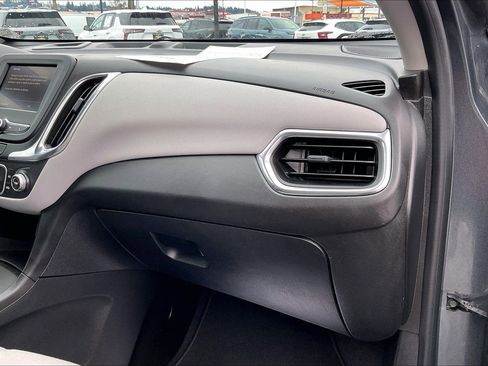 Used 2020 Chevrolet Equinox LT image 16