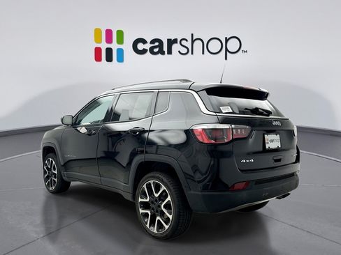 Used 2018 Jeep Compass Limited w/ Navigation Group AWD/4WD image 3