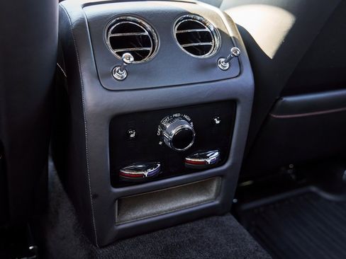 Used 2023 Rolls-Royce Ghost image 56