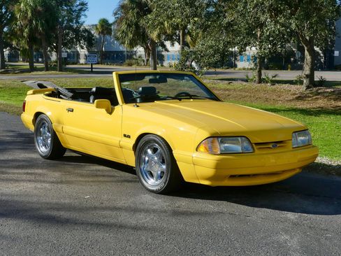 Used 1993 Ford Mustang LX image 29