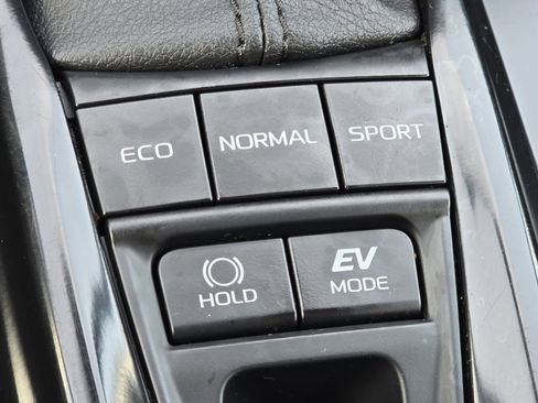 Certified 2025 Toyota Camry SE image 29