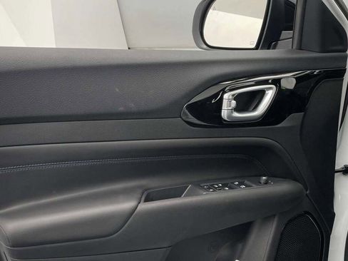 New 2026 Jeep Compass Latitude image 23