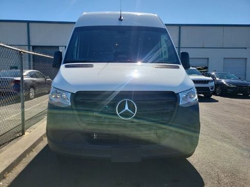Used 2026 Mercedes-Benz Sprinter 2500 image 2