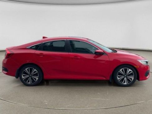 Used 2016 Honda Civic EX-T image 11
