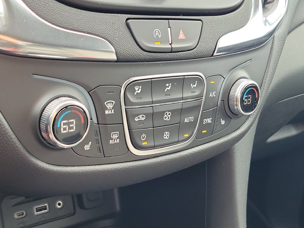 Used 2024 Chevrolet Equinox LT AWD/4WD image 25