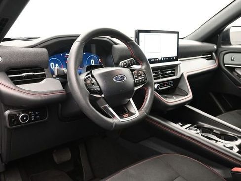 Certified 2025 Ford Explorer ST AWD/4WD image 24