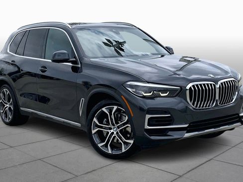 Used 2023 BMW X5 sDrive40i w/ Premium Package image 3